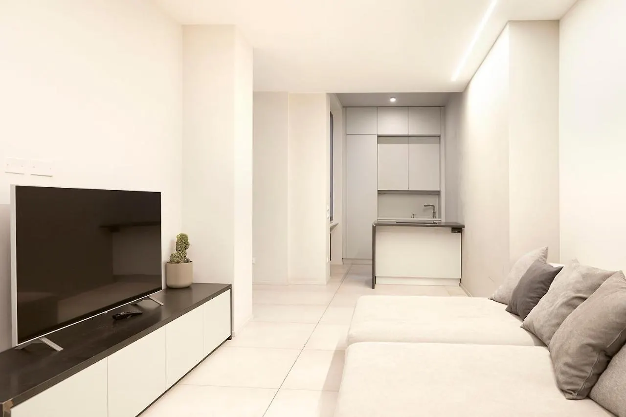 Prestige Boutique Homes - Brera Милан 0*,  Италия